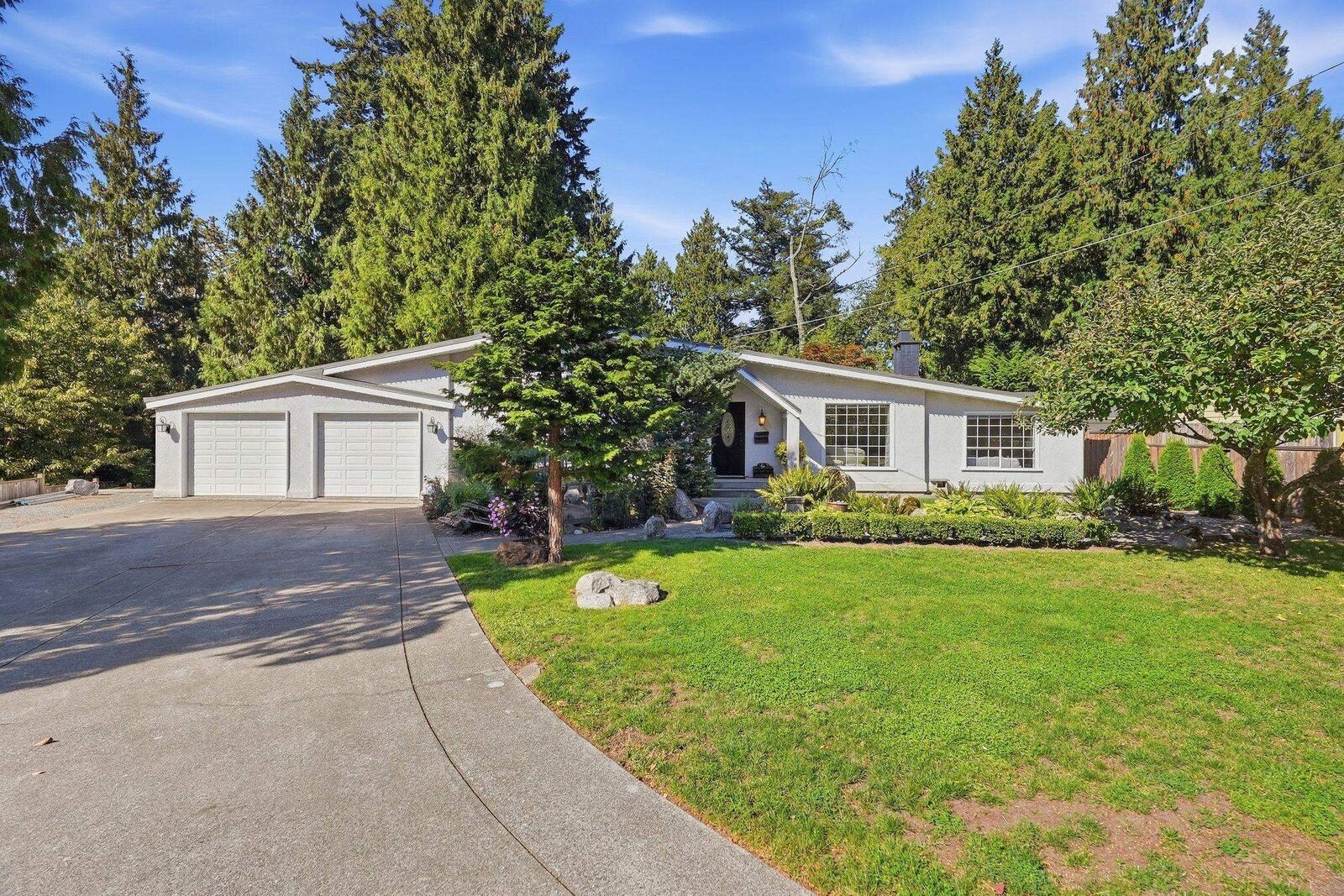 Property Photo:  10461 Main Street  BC V4C 2P7 
