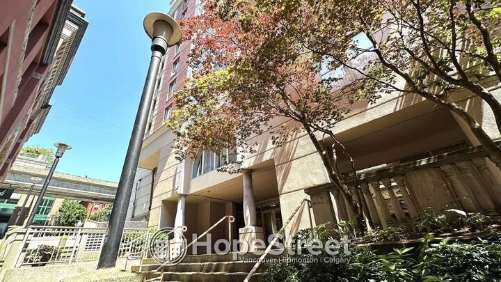 Property Photo:  680 Clarkson Street 906  BC V3M 6X9 