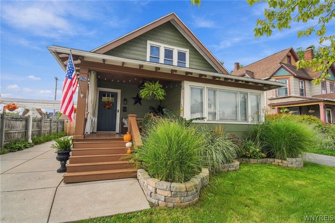 Property Photo: 28 Mang Avenue NY 14217