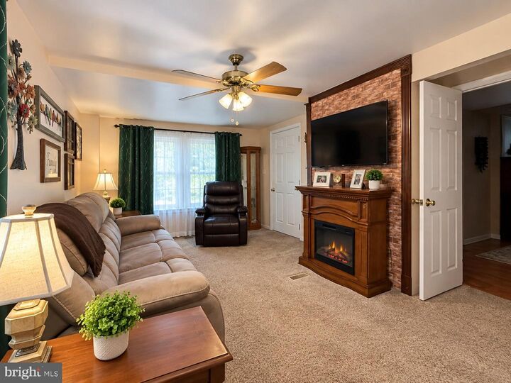 Property Photo:  10105 Country Club Road SE  MD 21502 