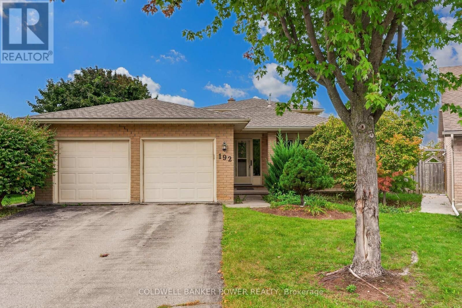 Property Photo: 192 Conway Court ON N6E 3J2