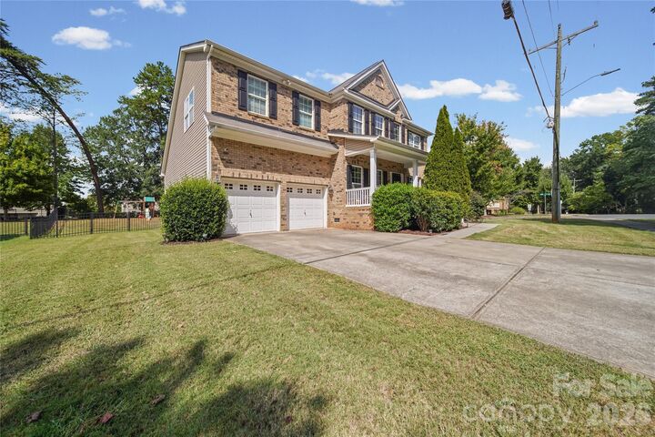 Property Photo:  521 Stowe Road  NC 28012 