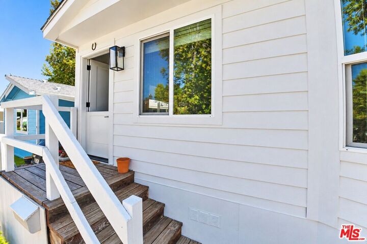 Property Photo:  30473 Mulholland Hwy, Unit Spc. 4  CA 91031 