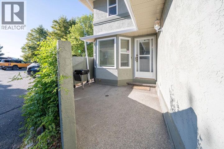 Property Photo: 2526 Nechako Drive 10 BC V2E 2C9