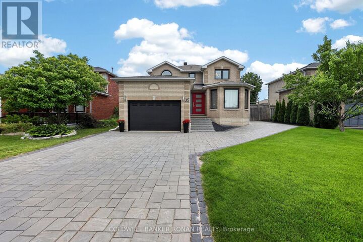 Property Photo: 35 Farmstead Crescent ON L4N 8S2
