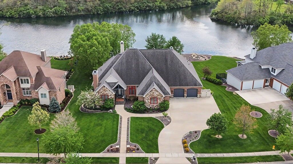 Property Photo: 2550 Lake Reunion Parkway IL 62521