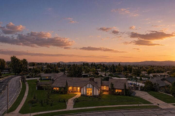 Property Photo: 36261 Serape Drive CA 92399