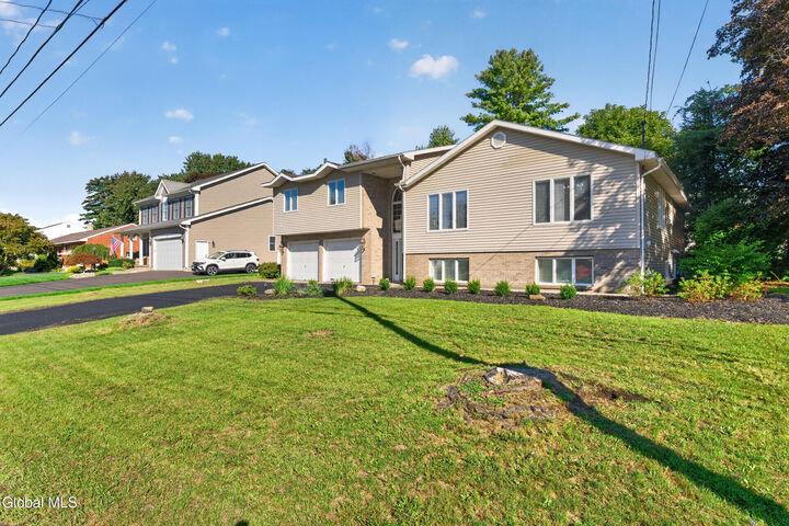 Property Photo: 15 White Birch Court NY 12306