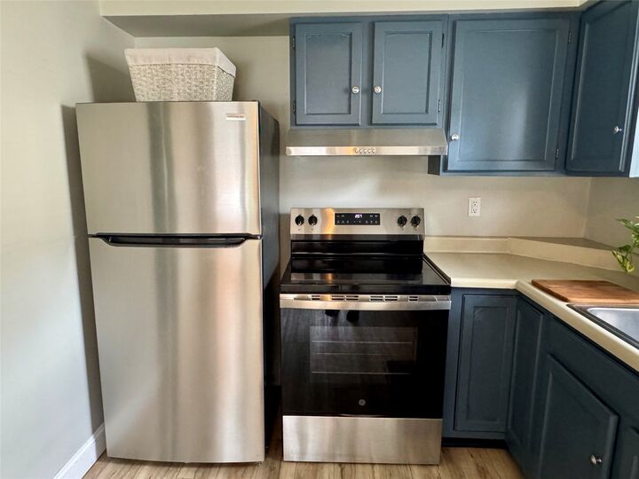 Property Photo: 4125 Longview Avenue PA 16510
