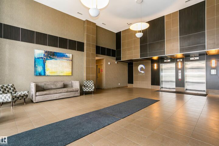 Property Photo:  10388 105 Street NW 1902  AB T5J 0C2 