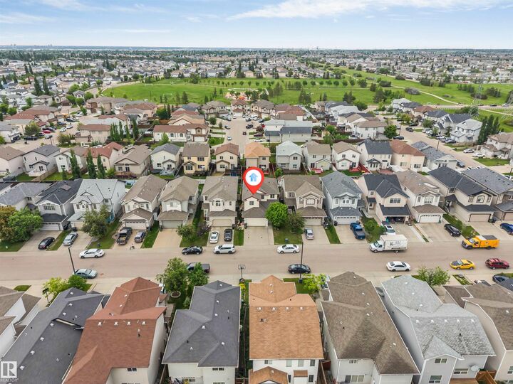 Property Photo: 3012 25 Ave Avenue NW AB T6T 0C8