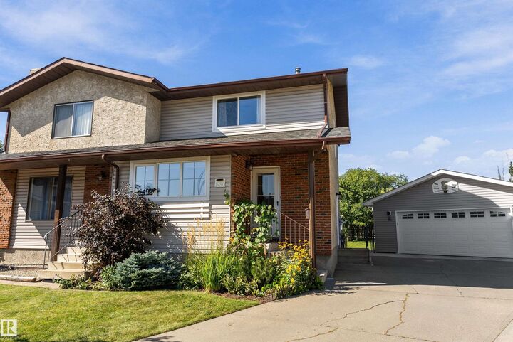 Property Photo: 1930 104 Street NW AB T6J 5A7