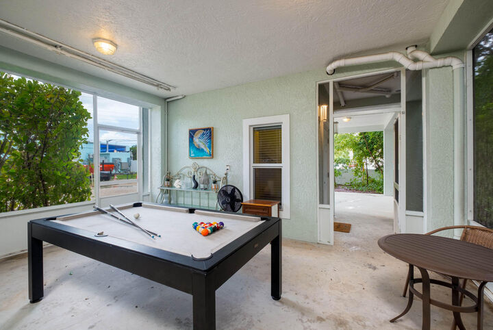 Property Photo: 91 Holiday Boulevard FL 33037