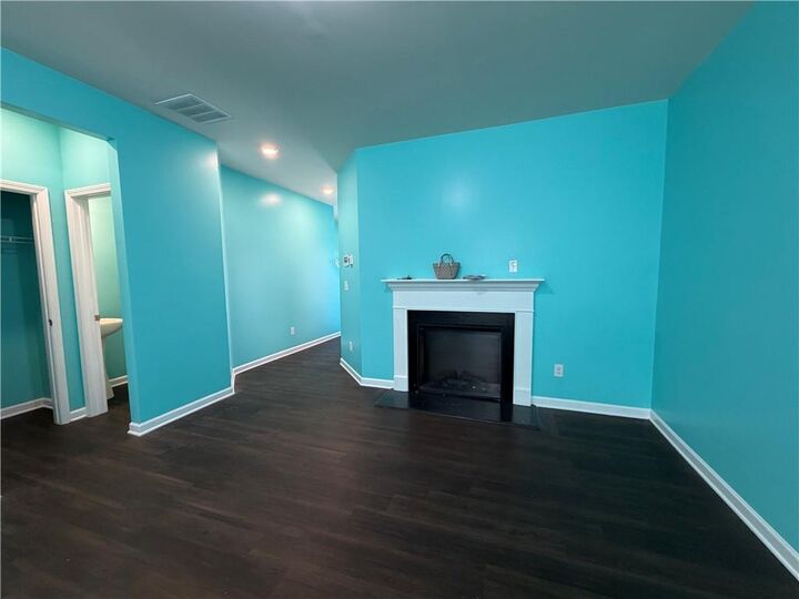 Property Photo:  85 Chastain Circle  GA 30263 