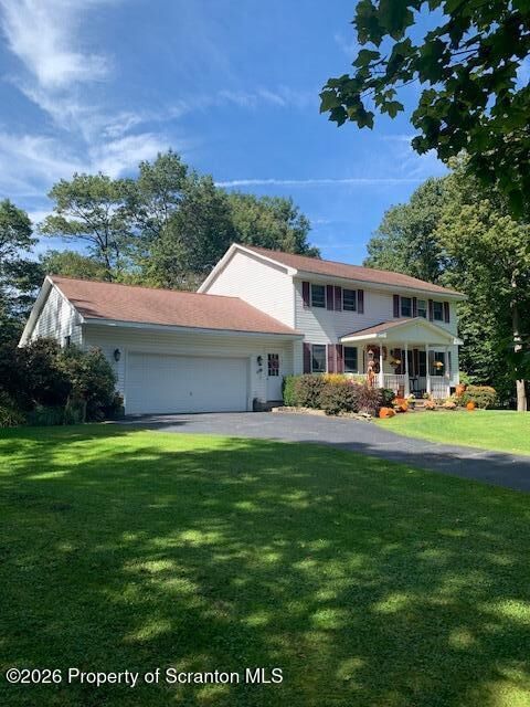 Property Photo:  655 Elkview Drive  PA 18421 