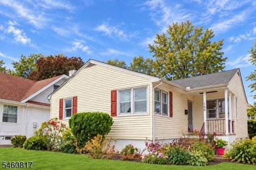 Property Photo:  160 Bridge St  NJ 07204 