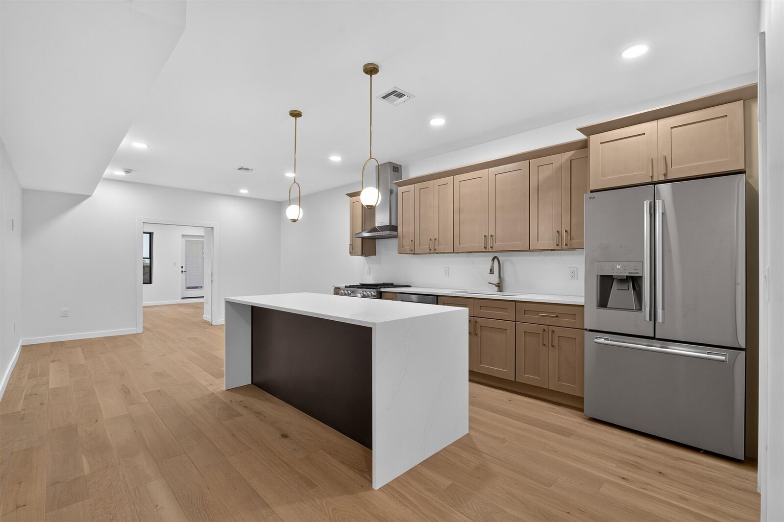 Property Photo:  188 Webster Ave 1  NJ 07307 