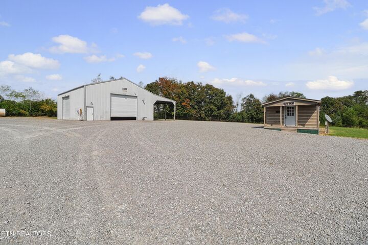 Property Photo: 165 Ramey Rd TN 38571