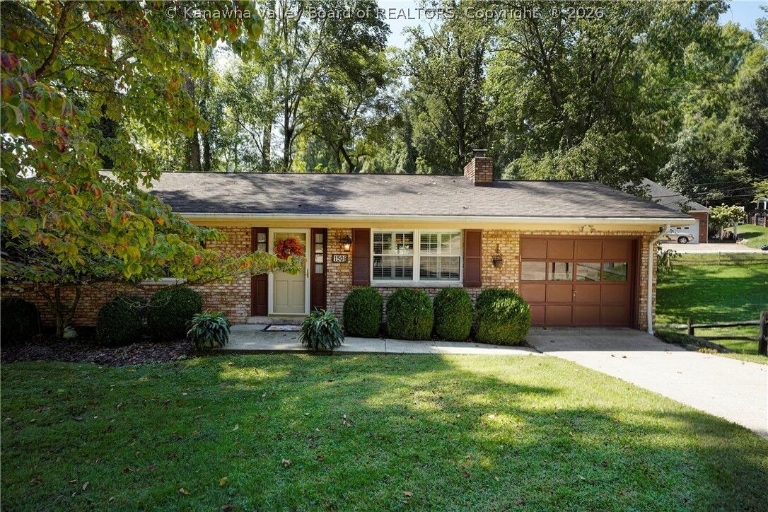 Property Photo:  1508 Rockford Court  WV 25314 