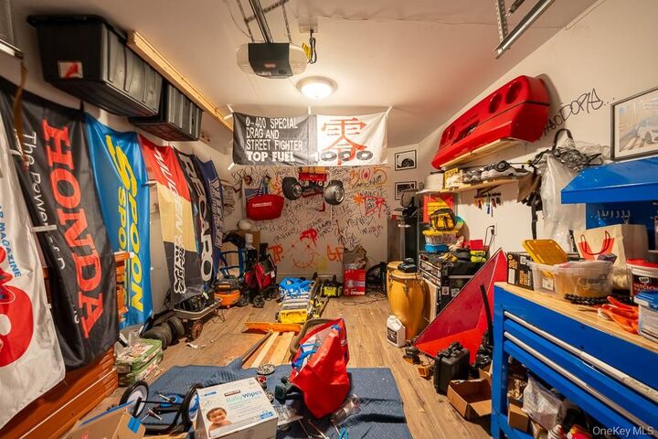 Property Photo:  1616 Taylor Avenue  NY 10460 