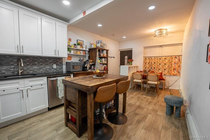 Property Photo: 1616 Taylor Avenue NY 10460