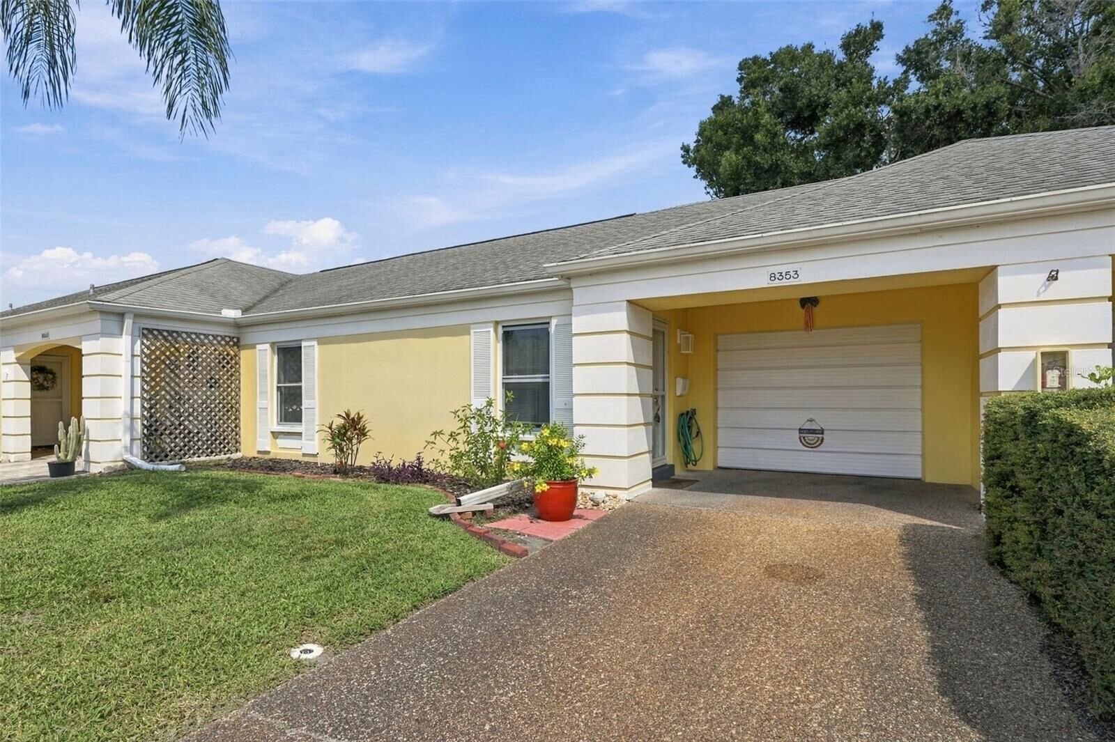 Property Photo:  8353 Candlewood Road  FL 33777 