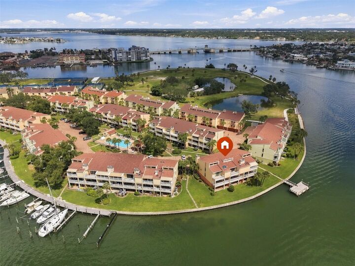 Property Photo:  535 Haven Point Drive  FL 33706 