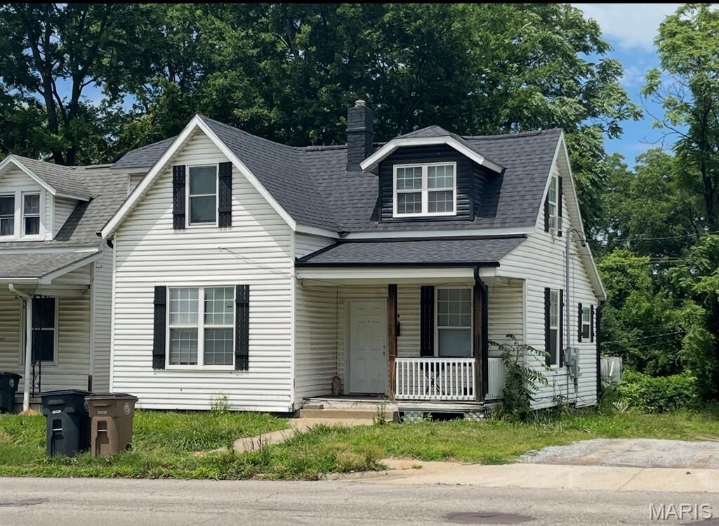 Property Photo: 918 William Street MO 63703