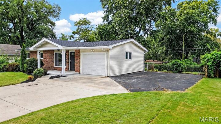 Property Photo: 34 Highland Drive MO 63303