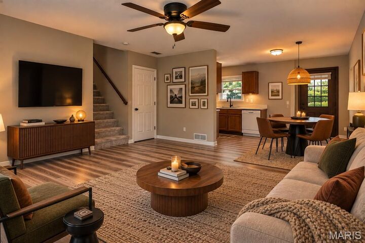 Property Photo: 5 W 12th Street MO 63090