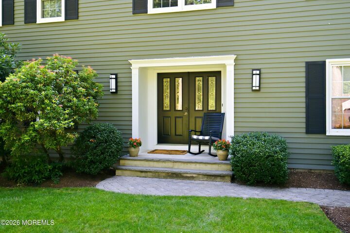 Property Photo:  41 Hillyer Circle  NJ 07748 