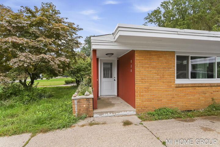 Property Photo: 828 W 24th Street MI 49423