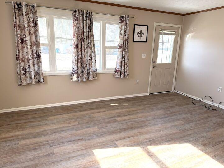 Property Photo: 2007 Schuyler Drive IL 61354