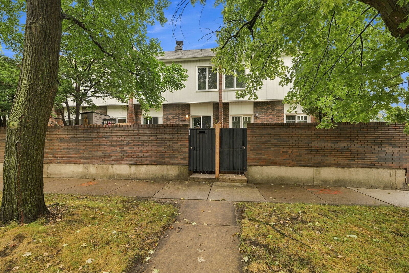 Property Photo:  1174 E 53rd Street 0  IL 60615 