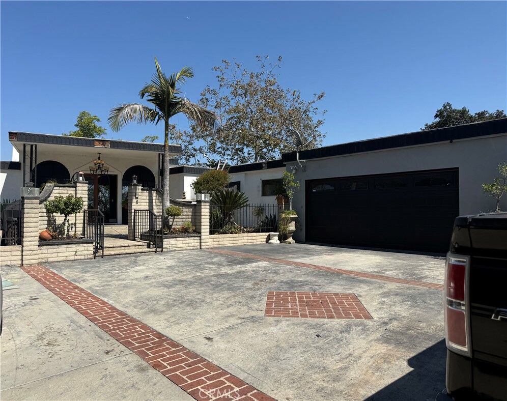 Property Photo: 950 Hillcrest CA 91768