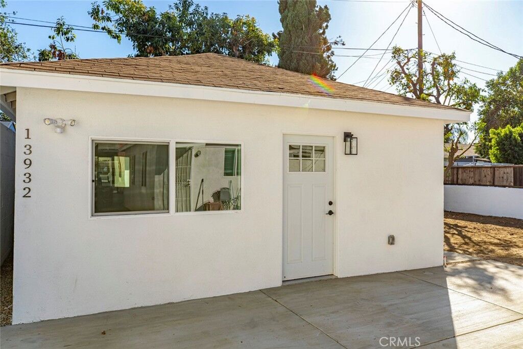 Property Photo: 13932 Vanowen Street CA 91405