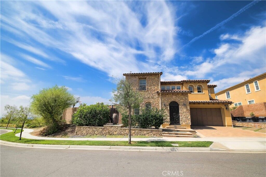Property Photo: 551 San Ardo CA 92821
