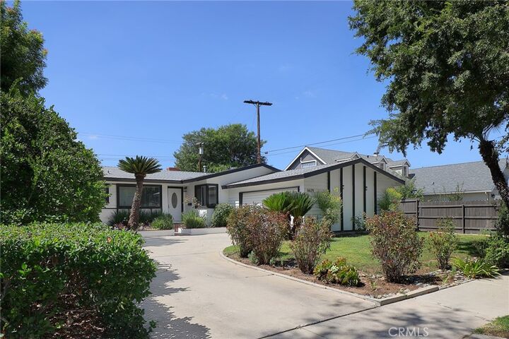 Property Photo: 6629 Melba Ave CA 91307