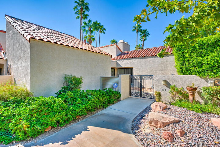 Property Photo:  344 Forest Hills Drive  CA 92270 