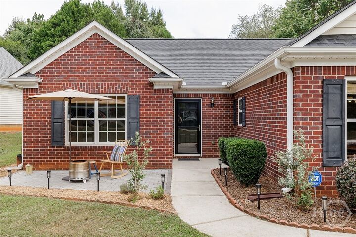 Property Photo:  315 Tall Pine Lane  GA 30605 