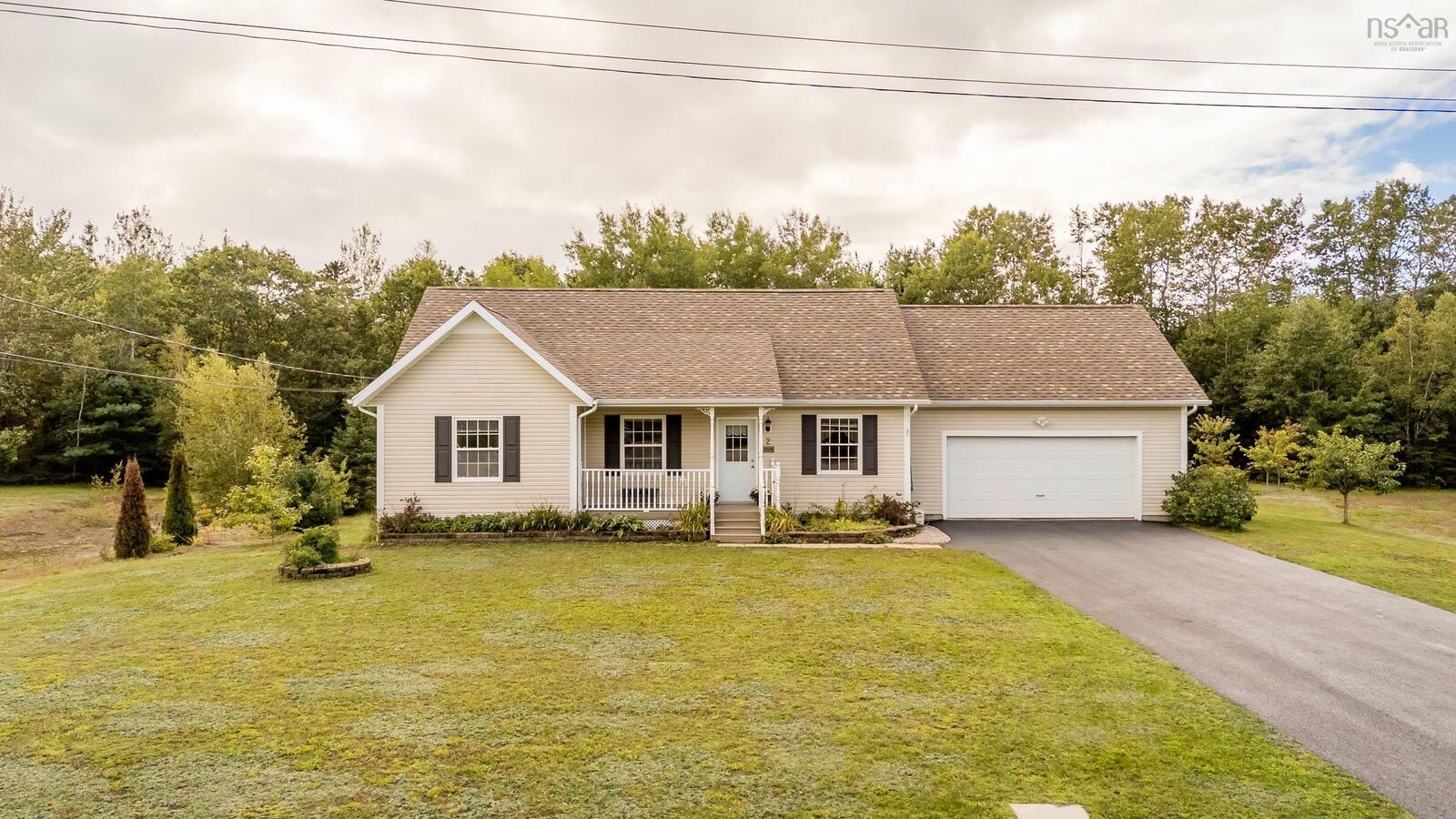 Property Photo:  2 Cameron Drive  NS B0P 1R0 