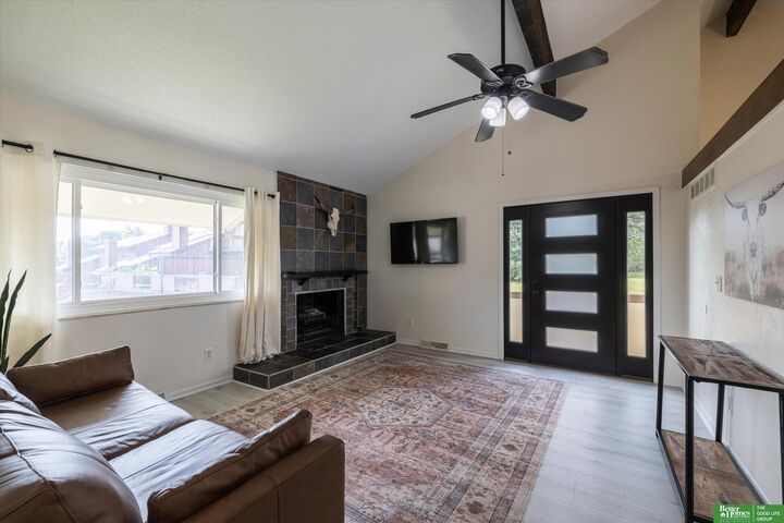 Property Photo:  7186 N 78 Court  NE 68122 