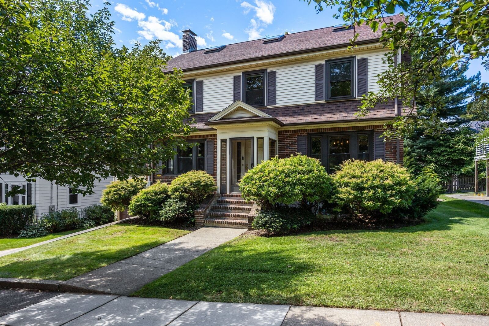 Property Photo: 25 Lovell Rd MA 02472