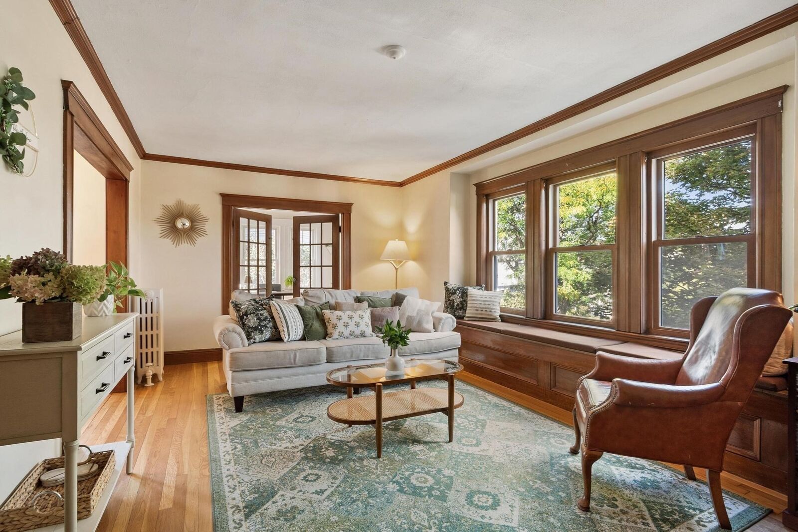 Property Photo:  22 Moulton Rd 1  MA 02476 