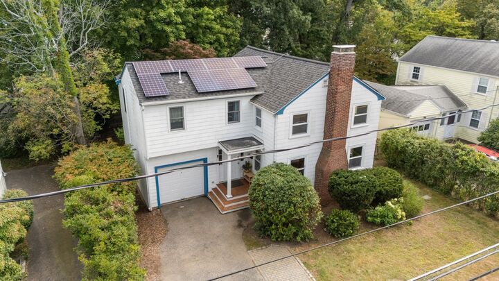 Property Photo: 138 Winchester St MA 02461