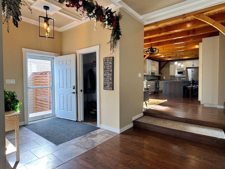 Property Photo:  11608 120 Avenue Close  AB T0H 1L0 