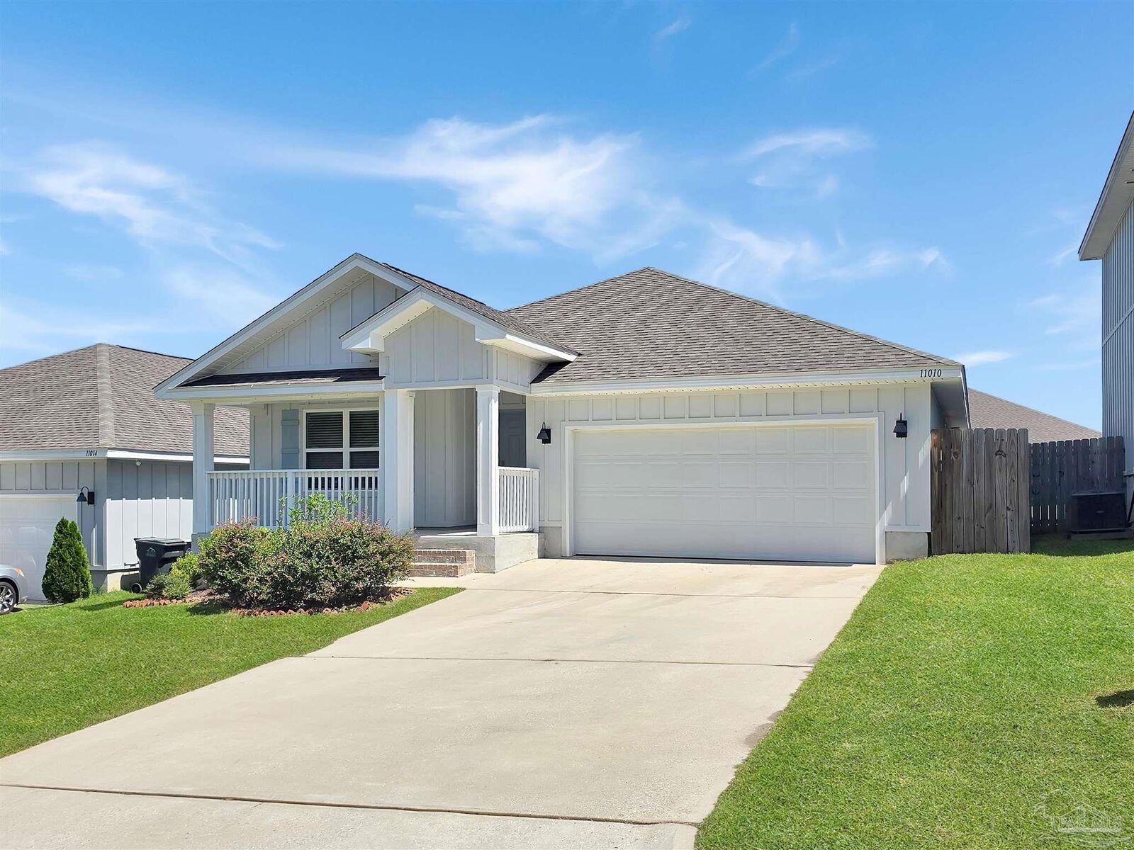 Property Photo:  11010 Blacktail Loop  FL 32526 