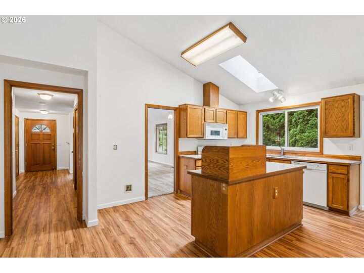 Property Photo:  17130 SW 131st Ave  OR 97224 