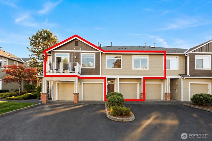 Property Photo: 535 241st Lane SE WA 98074