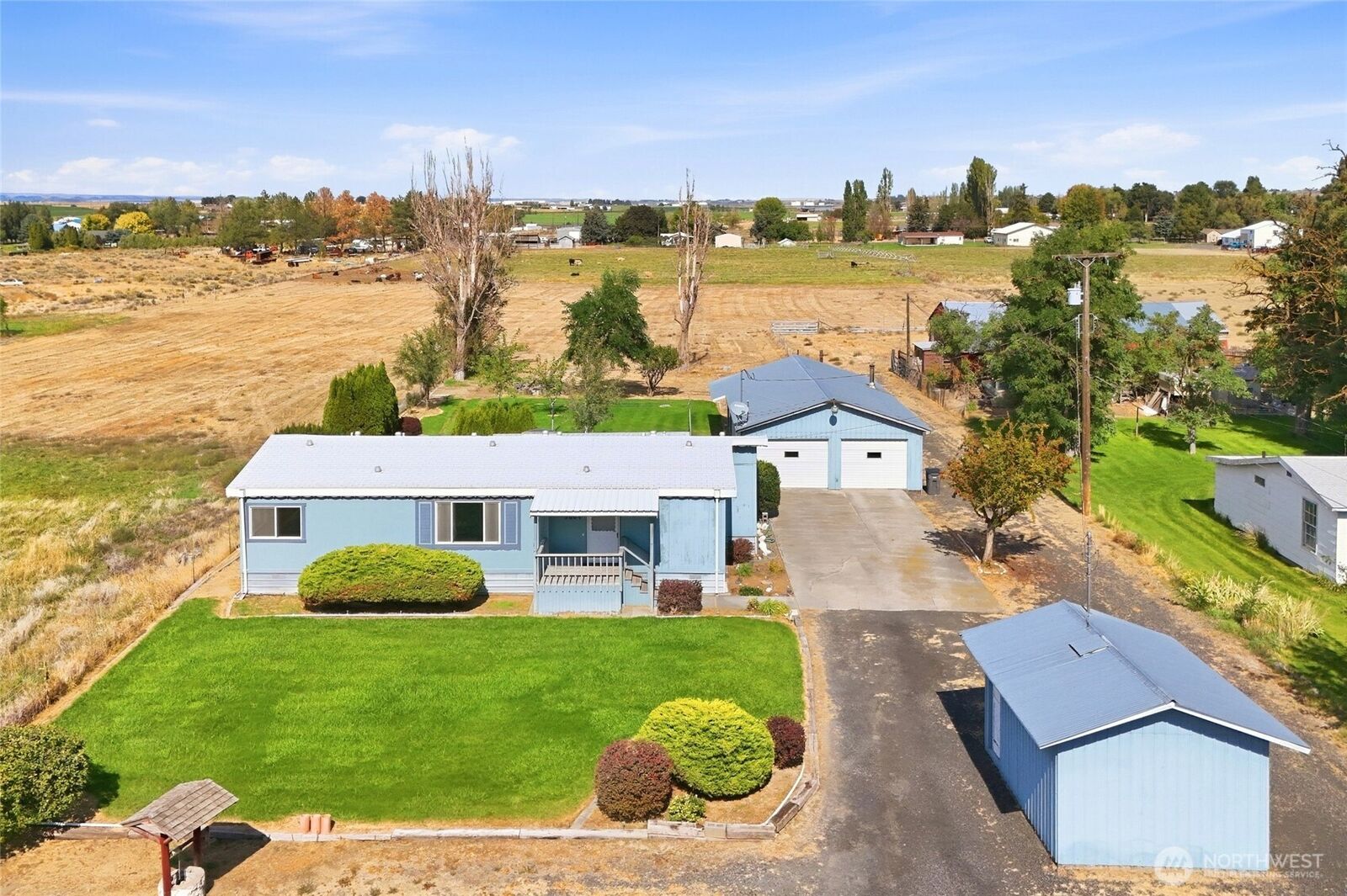 Property Photo: 9664 NE Maple Drive WA 98837